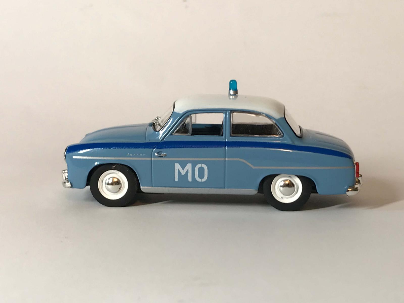 samochody-w-skali-syrena-102-konwersje-modeli-na-zamowienie-03