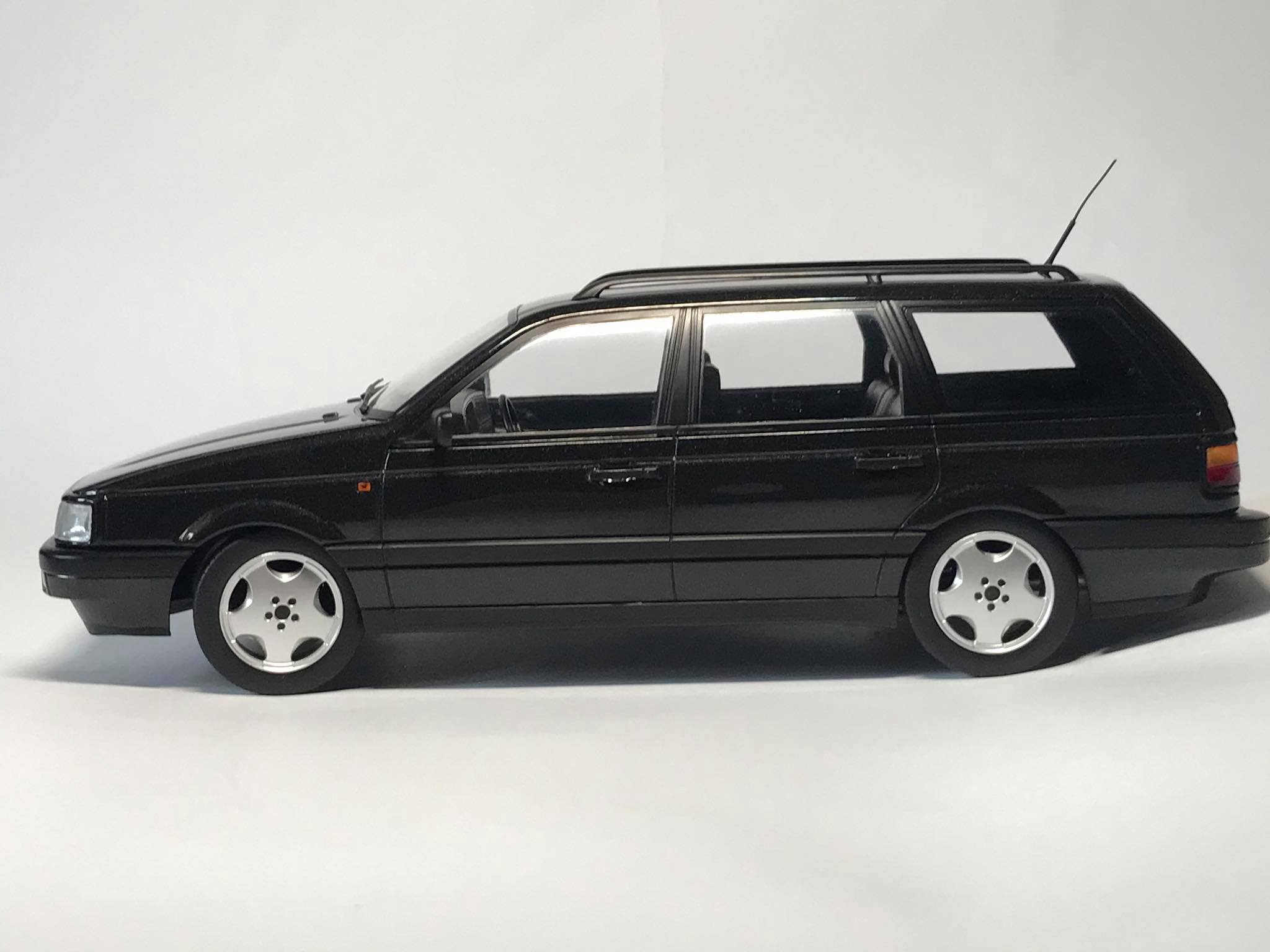 Volkswagen Passat B3 (1:18) - obrazek 4