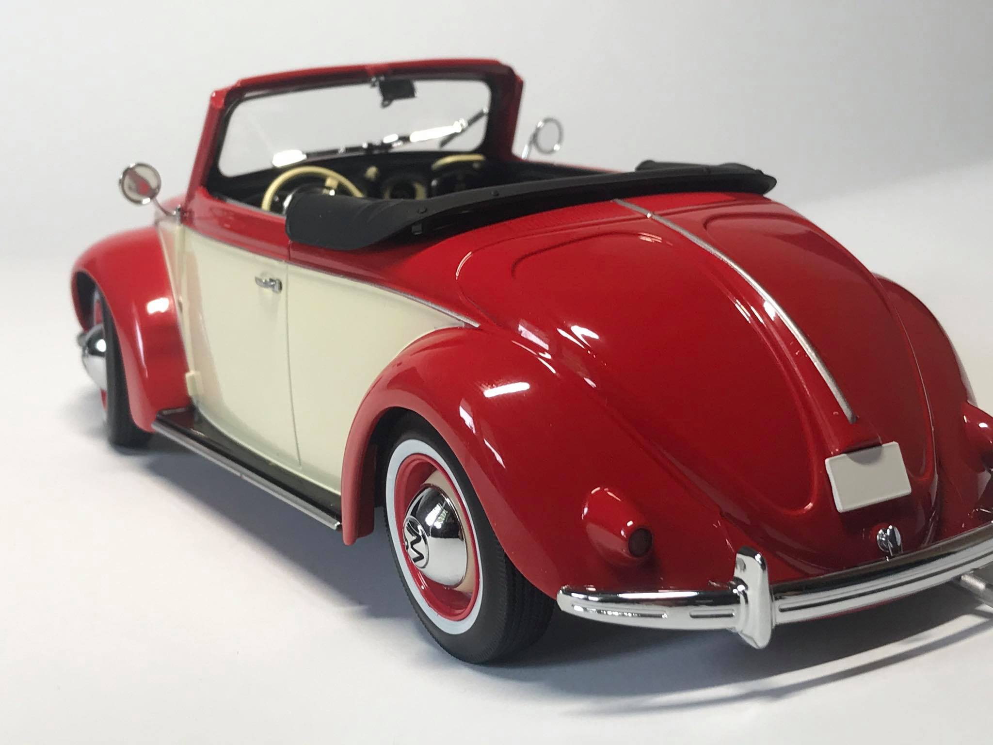 Volkswagen Beetle Cabrio (1:18) - obrazek 3