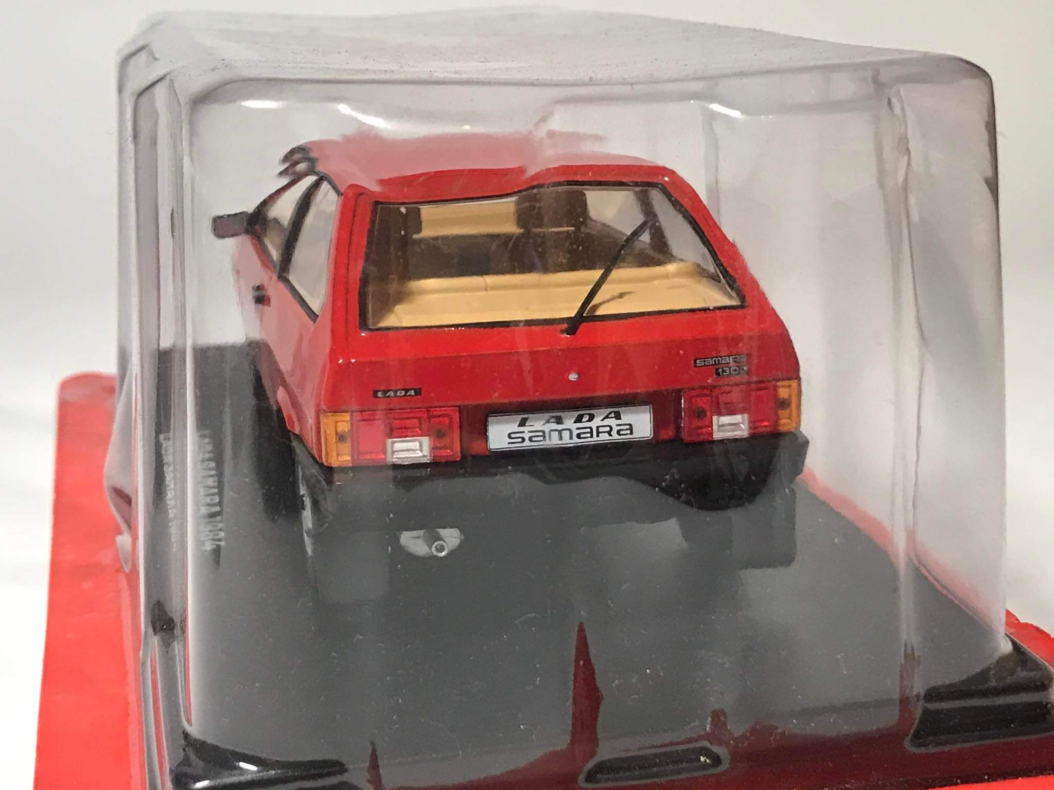 Lada Samara 1984 (1:24) - obrazek 4