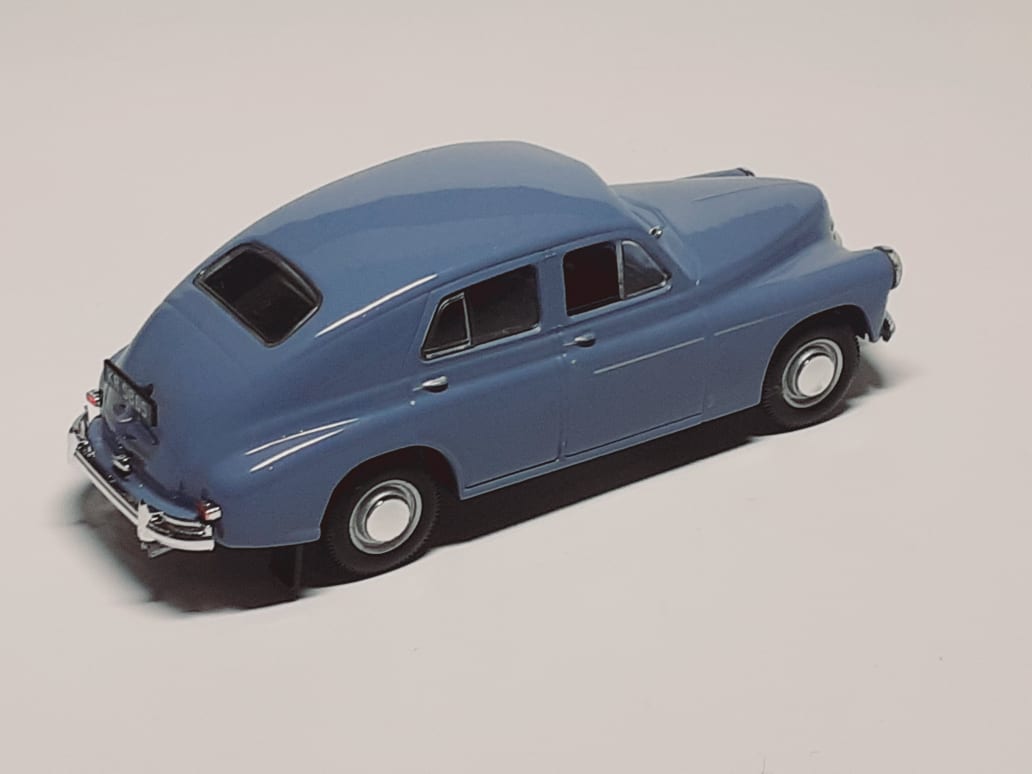 Warszawa M20 (1:43) - obrazek 2