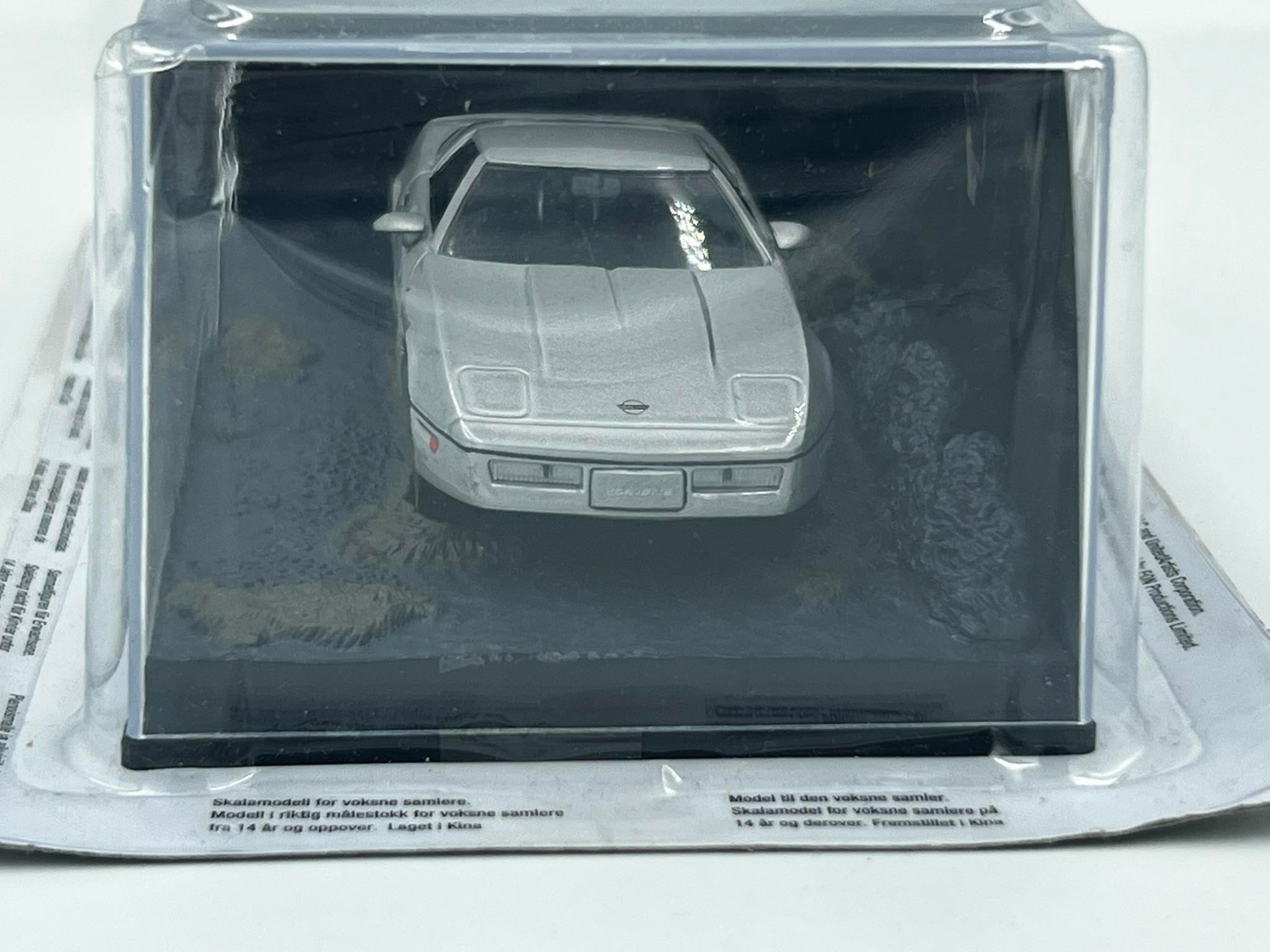 Chevrolet Corvette A View To Kill 007 (1:43) - obrazek 4