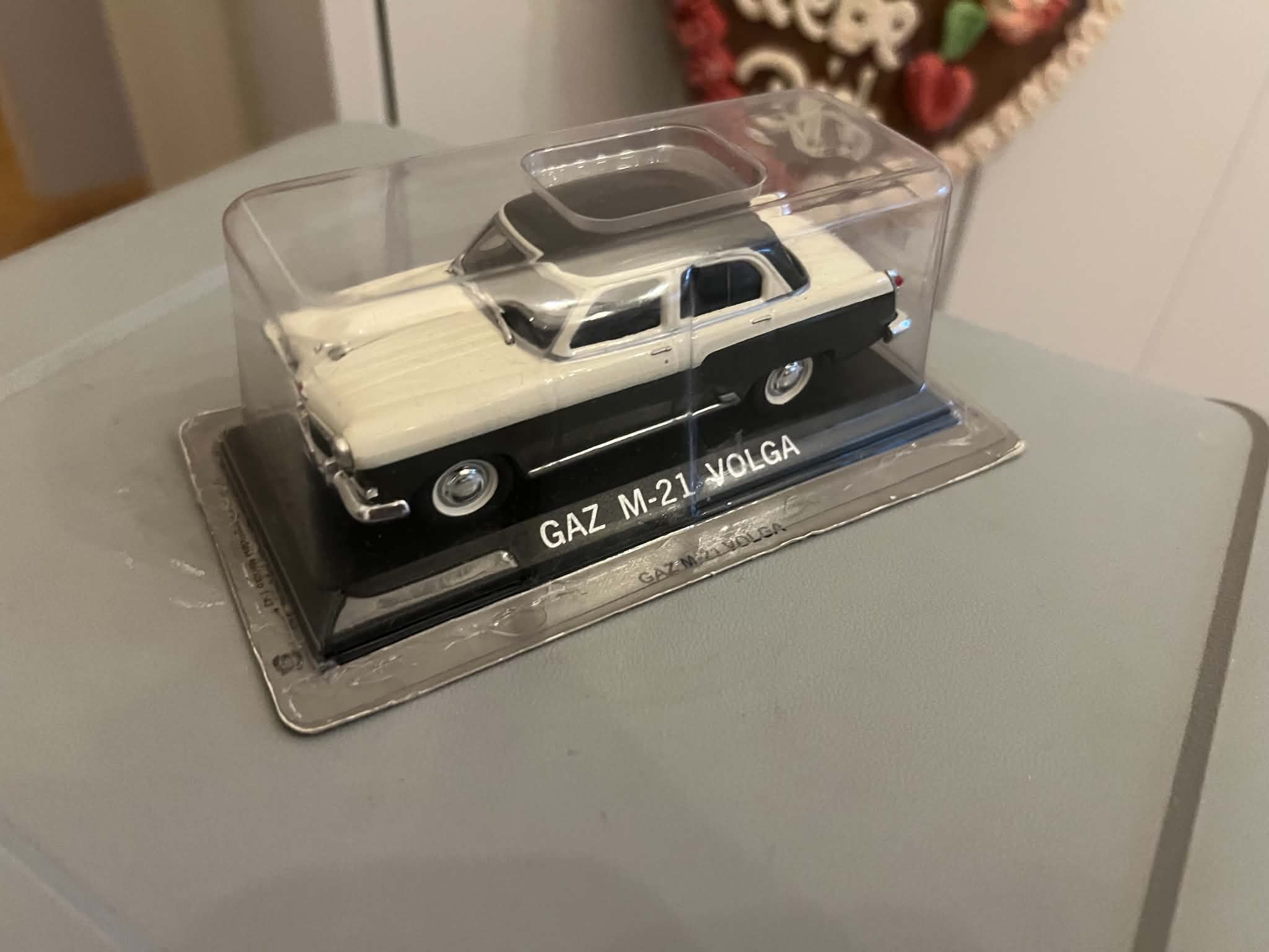 GAZ Wołga M21 (1:43) DeAgostini Auta PRL