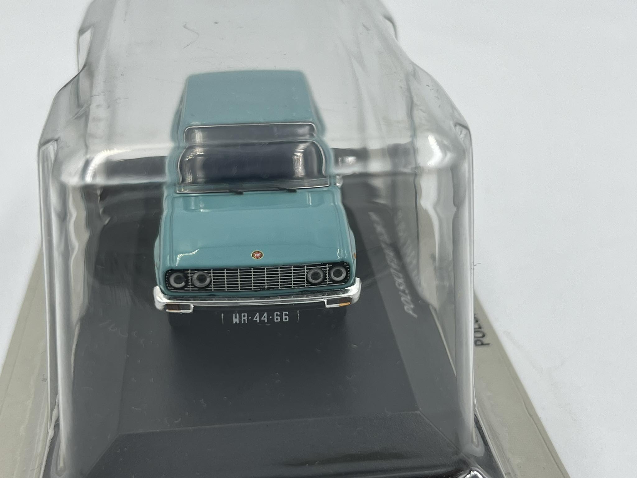 Polski Fiat 128 3P (1:43) DeAgostini Legendy FSO - obrazek 3
