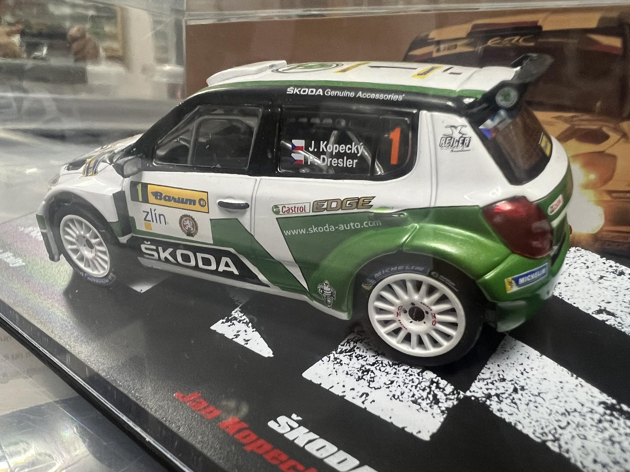 Skoda Fabia S2000 WRC (1:43) - obrazek 5
