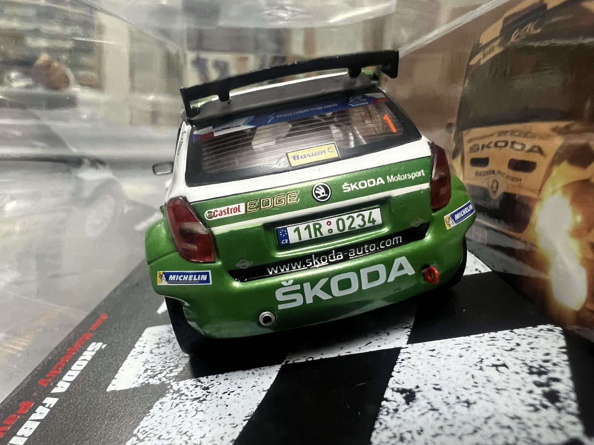 Skoda Fabia S2000 WRC (1:43) - obrazek 4