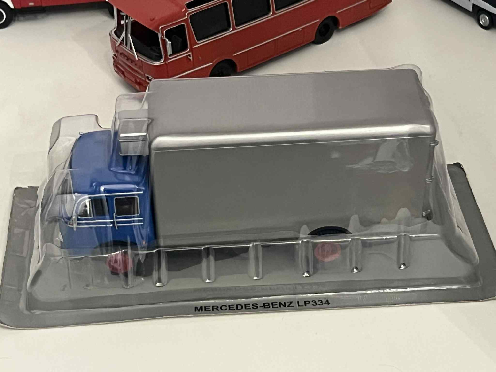 Mercedes-Benz LP334 (1:43) - obrazek 2