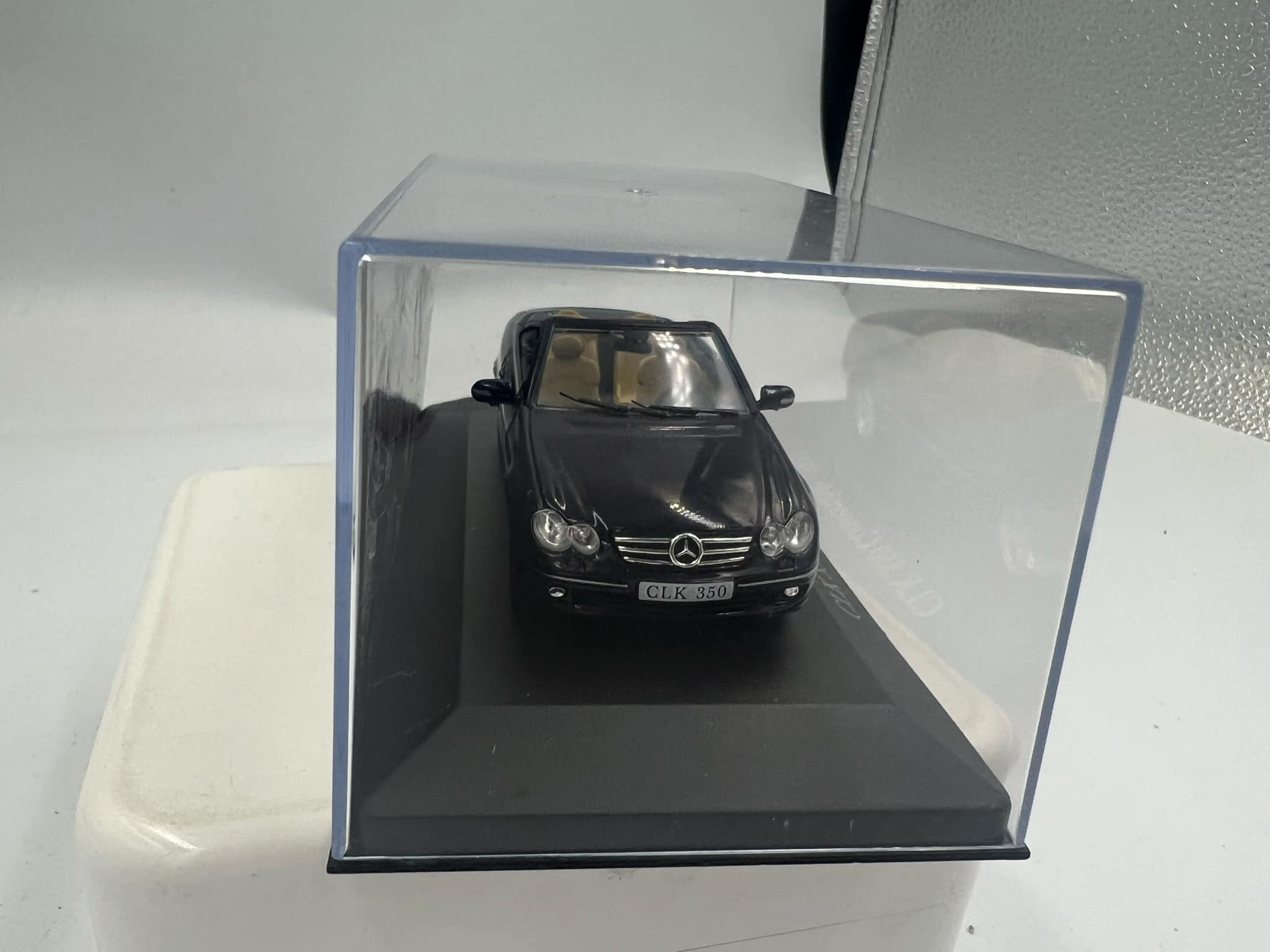 Mercedes-Benz CLK 350 Convertible (1:43) - obrazek 5