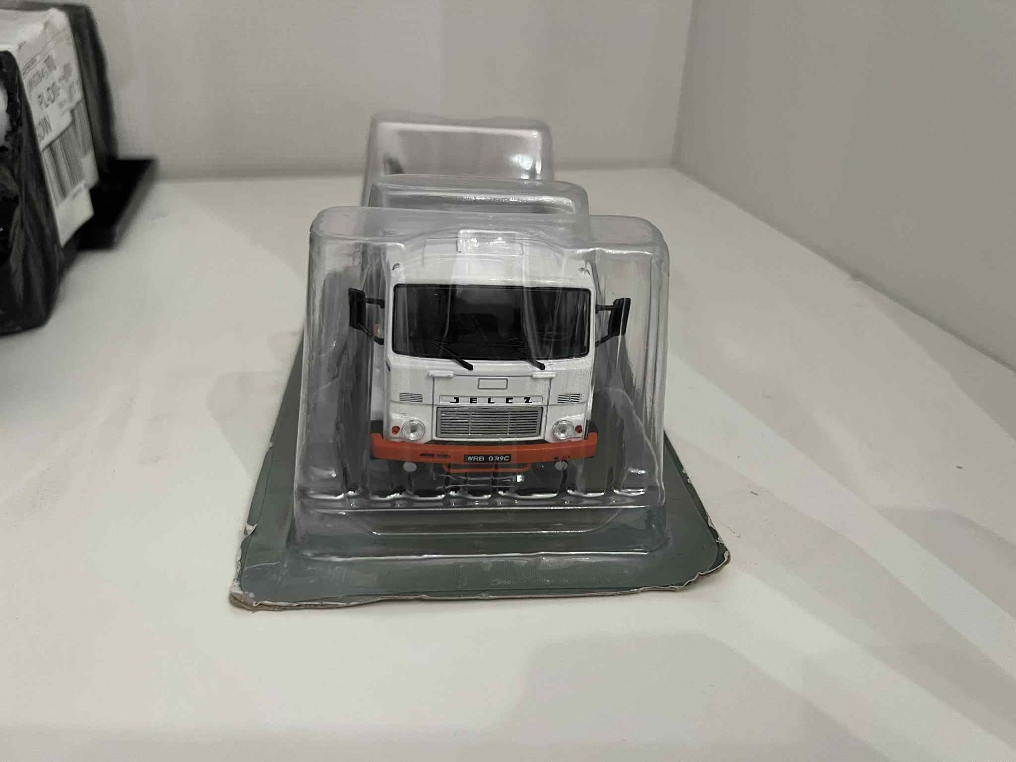 Jelcz W 317 (1:43) DeAgostini Kultowe Ciężarówki - obrazek 2