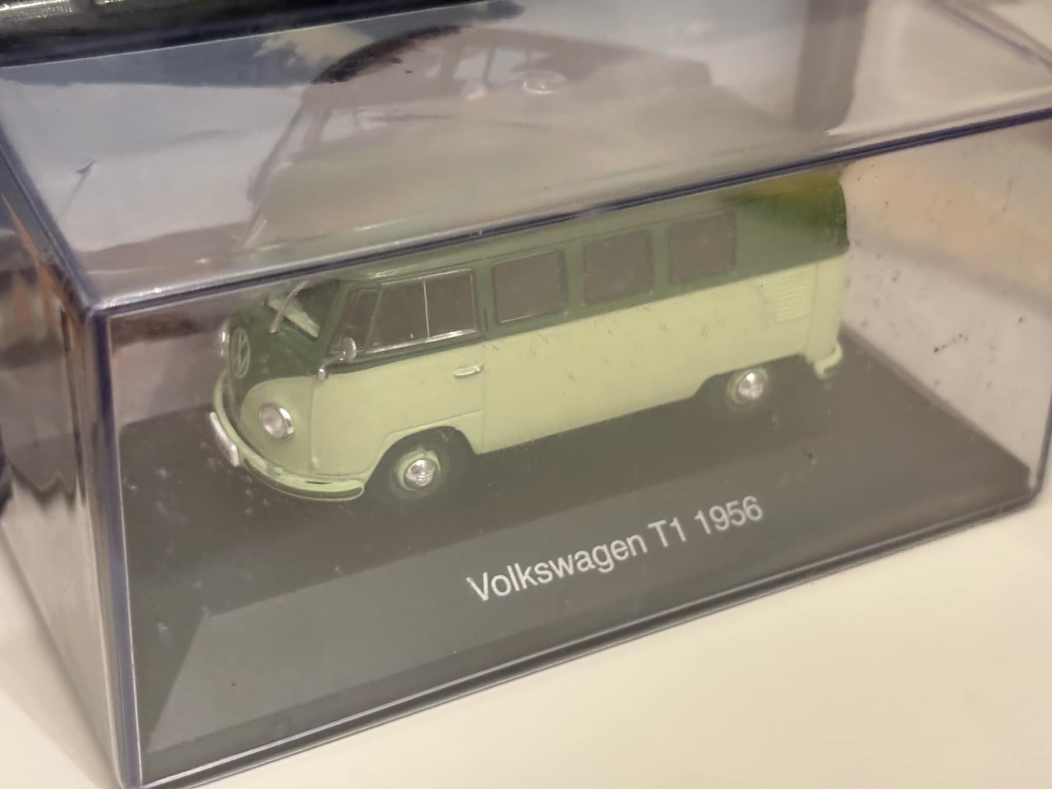 Volkswagen T1 (1:43) DeAgostini - obrazek 3