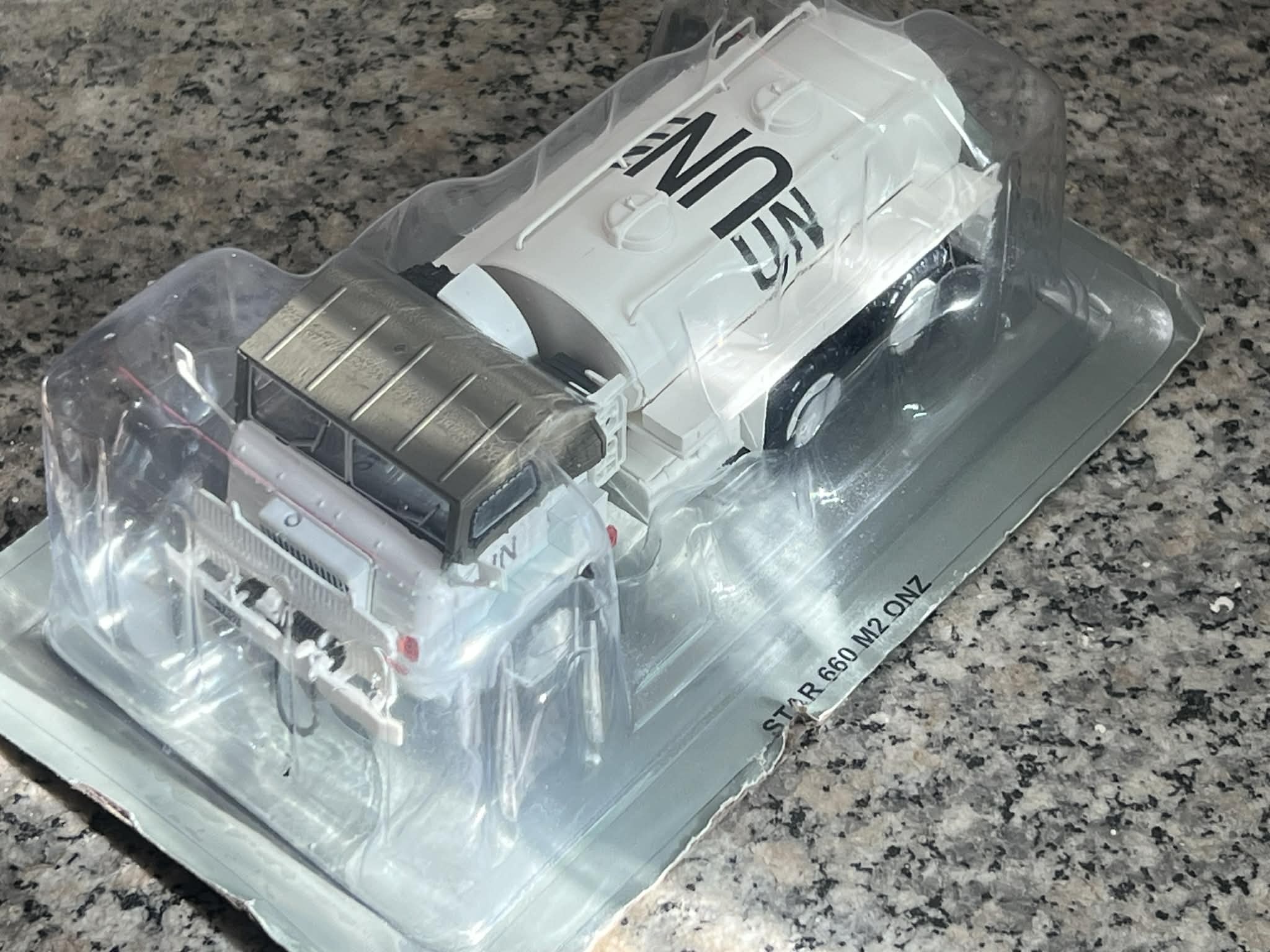 Star 660 M2 ONZ (1:43) DeAgostini Kultowe Ciężarówki