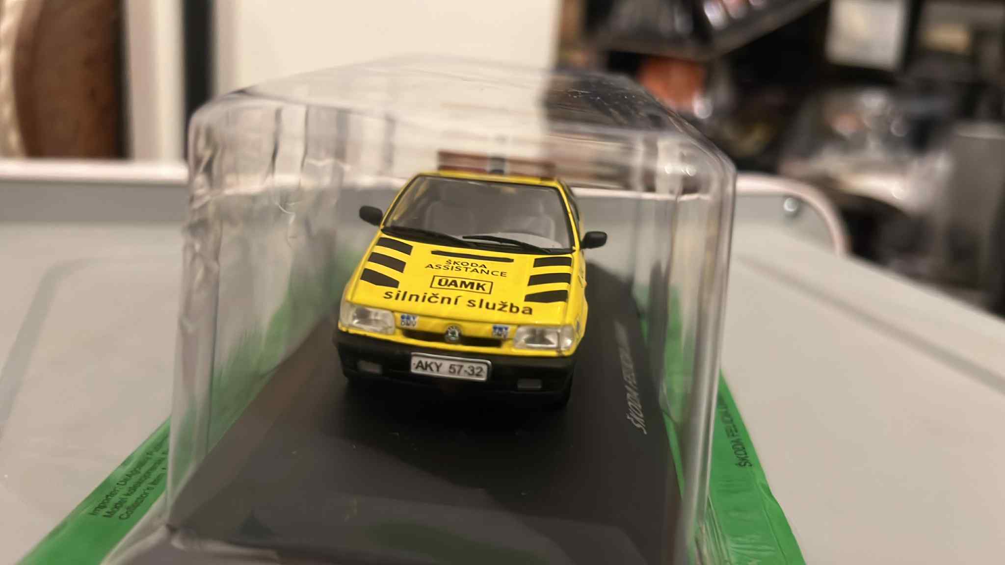 Skoda Felicia UAMK (1:43) DeAgostini - obrazek 2