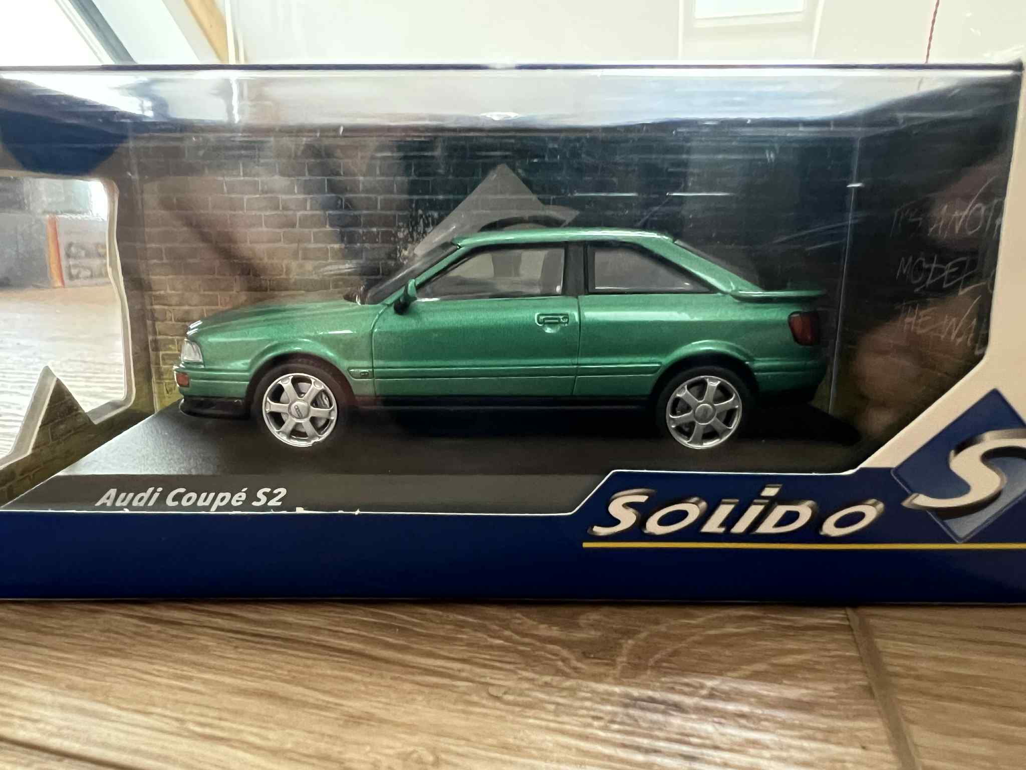 Audi Coupe S2 (1:43)