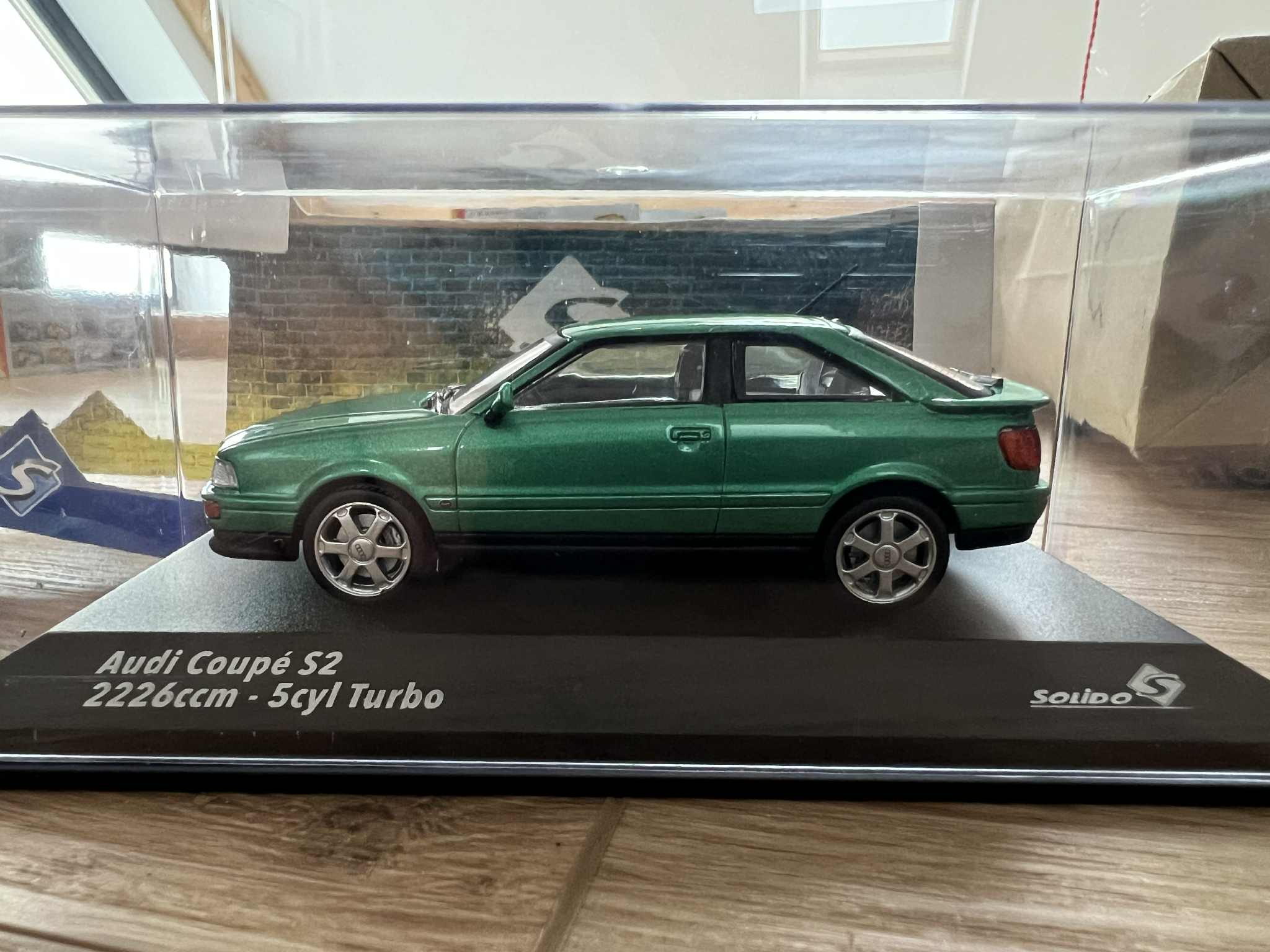 Audi Coupe S2 (1:43) - obrazek 3