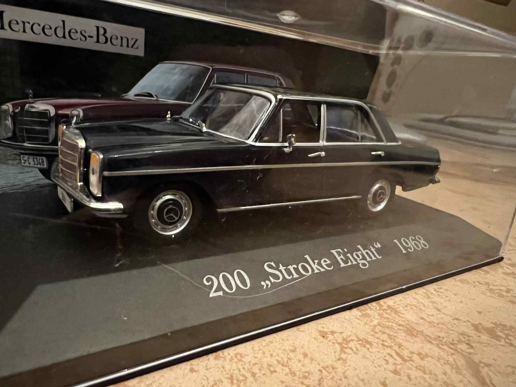 Mercedes-Benz 200 Stroke Eight (1:43) - obrazek 4