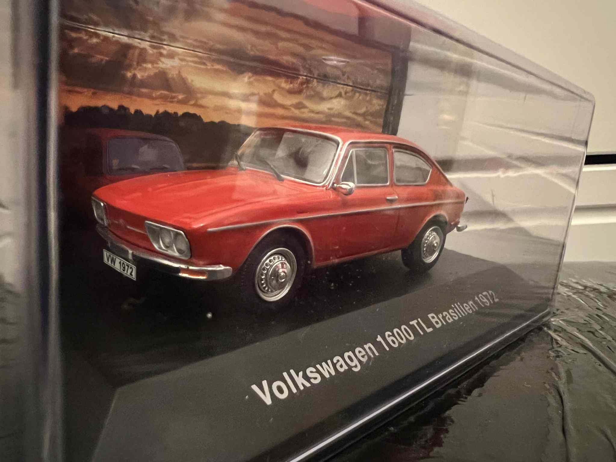 Volkswagen 1600 TL Brasilien (1:43) - obrazek 2