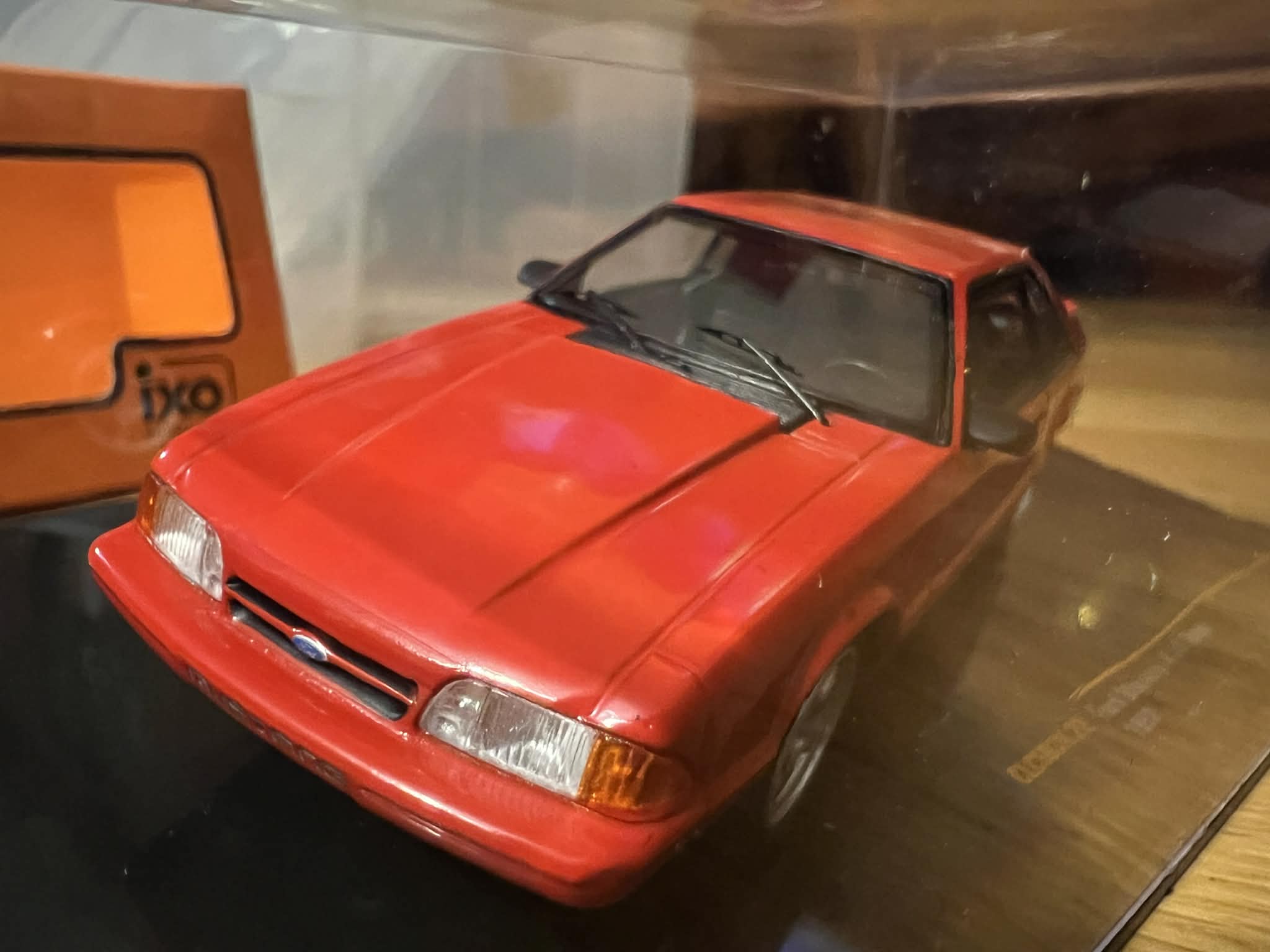 Ford Mustang LX (1:43) IXO - obrazek 3