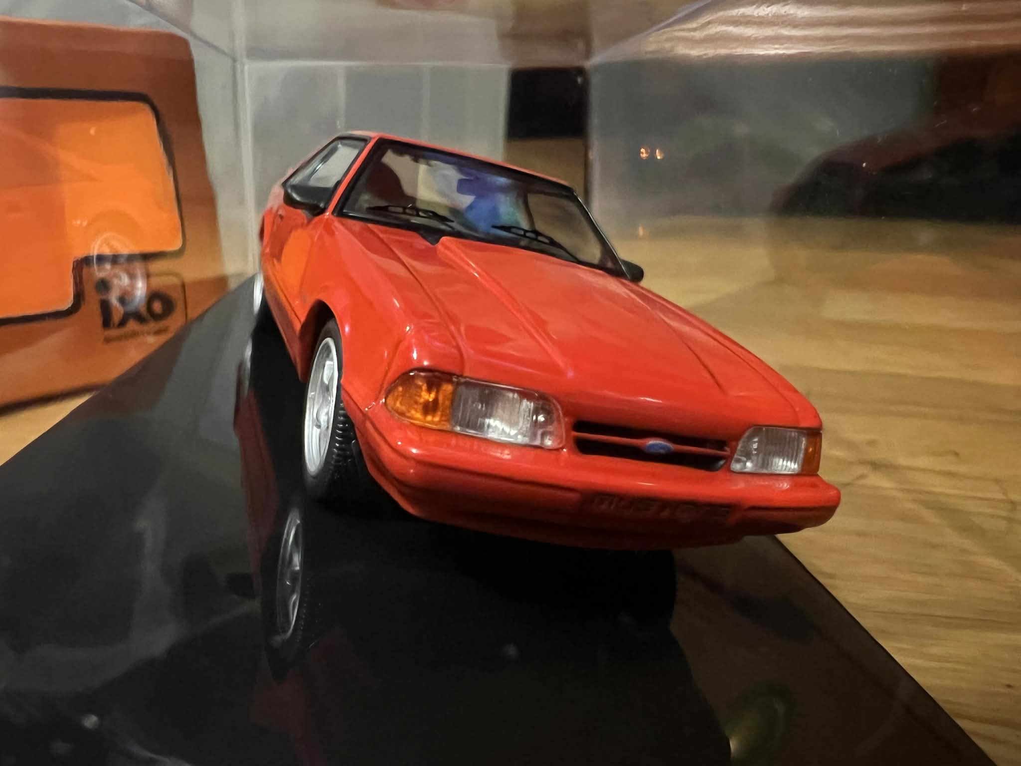 Ford Mustang LX (1:43) IXO - obrazek 2