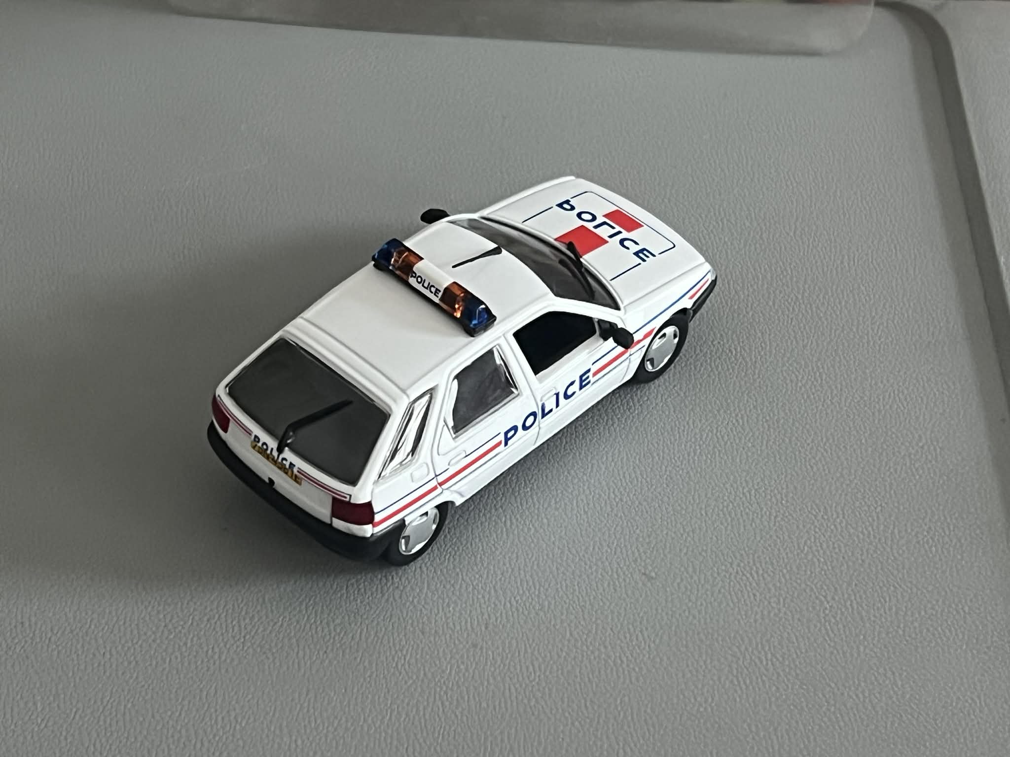 Citroen ZX (1:43) Policja Norev - obrazek 3