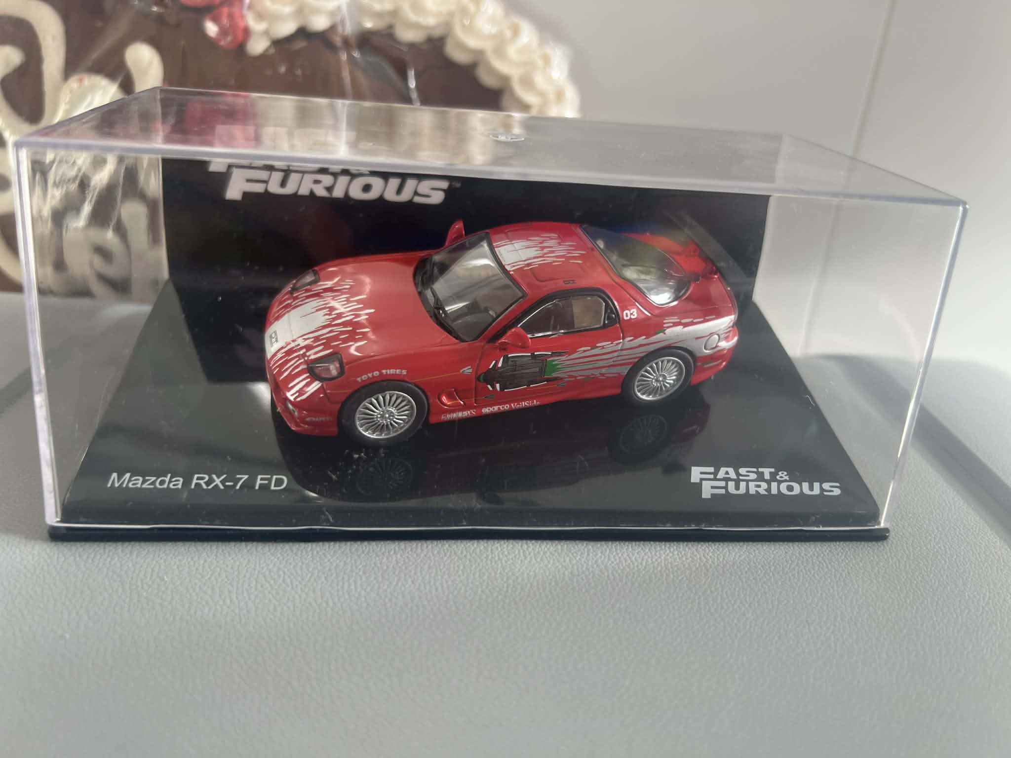 Mazda RX-7 FD (1:43) DeAgostini Szybcy i Wściekli - obrazek 2