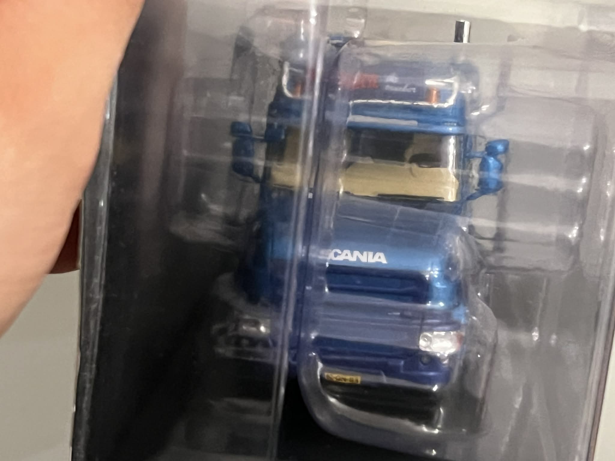 Scania T Series (1:43) Hachette Truck Tuning - obrazek 3
