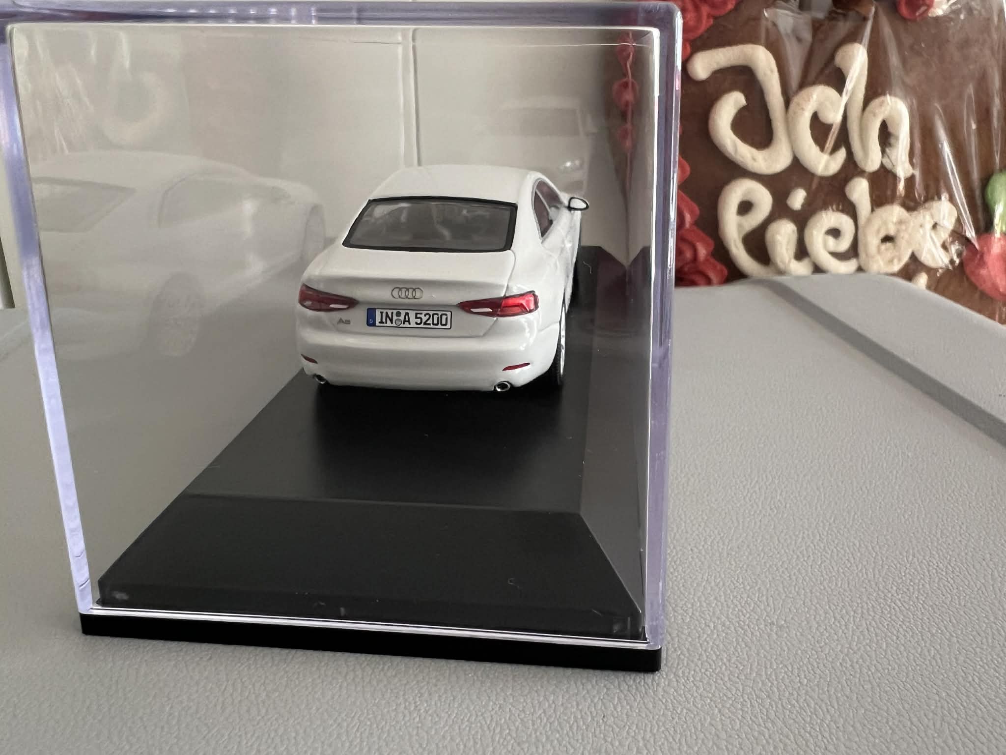 Audi A5 Coupe (1:43) - obrazek 3
