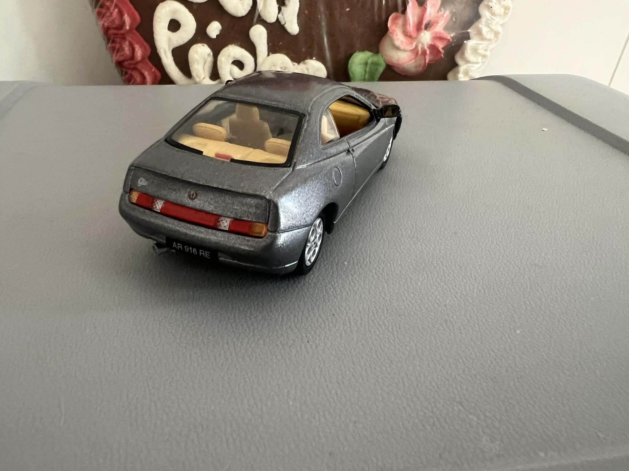 Alfa Romeo (1:43) Solido - obrazek 4