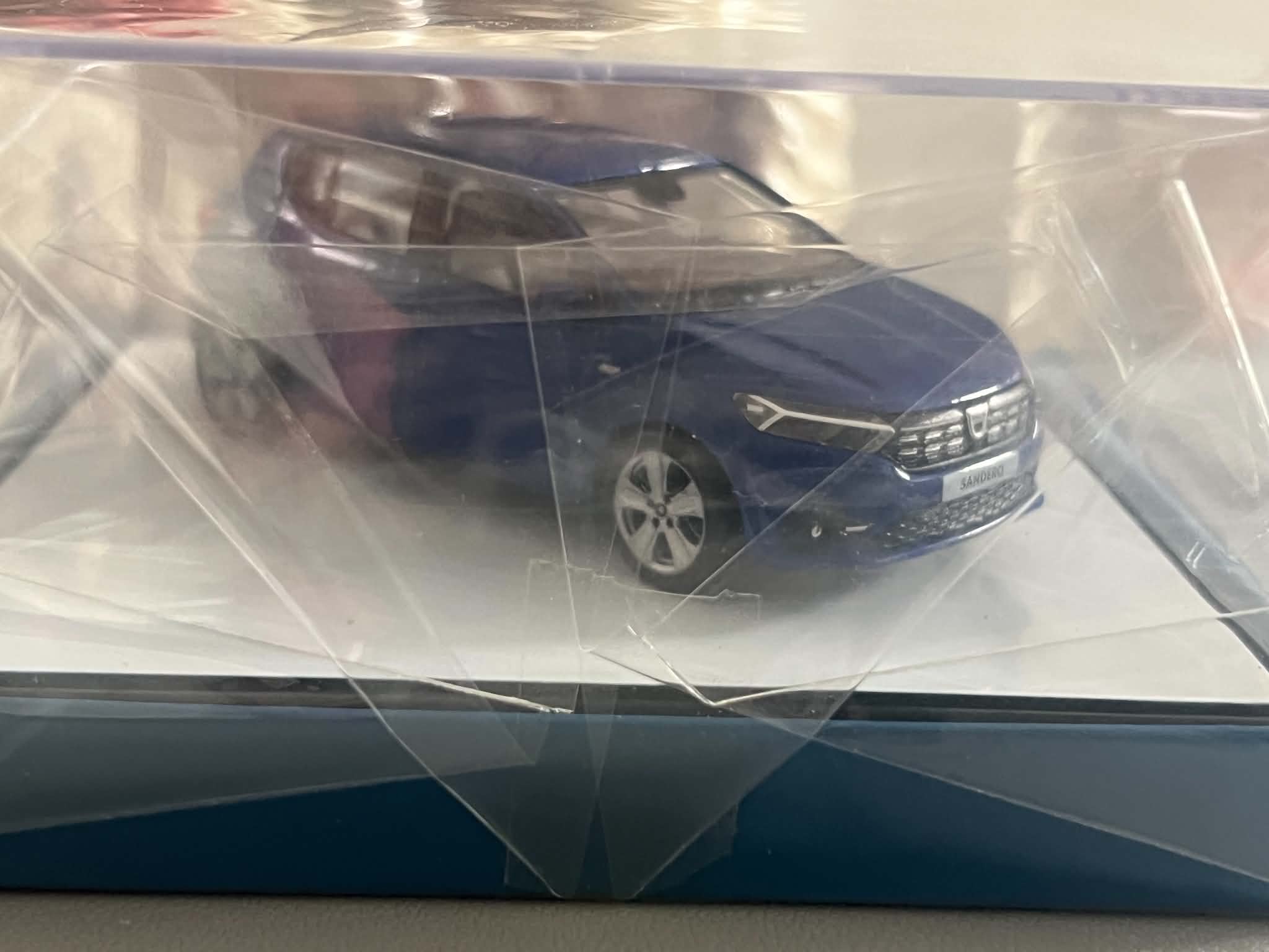 Dacia Sandero (1:43) Norev - obrazek 2