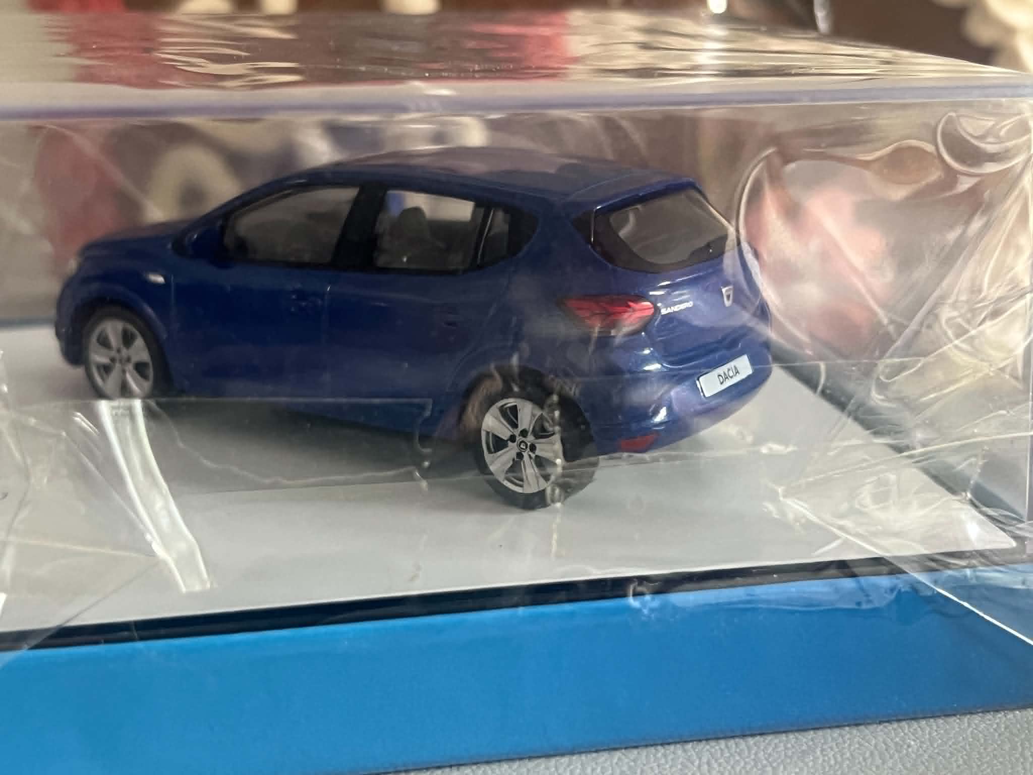 Dacia Sandero (1:43) Norev - obrazek 3