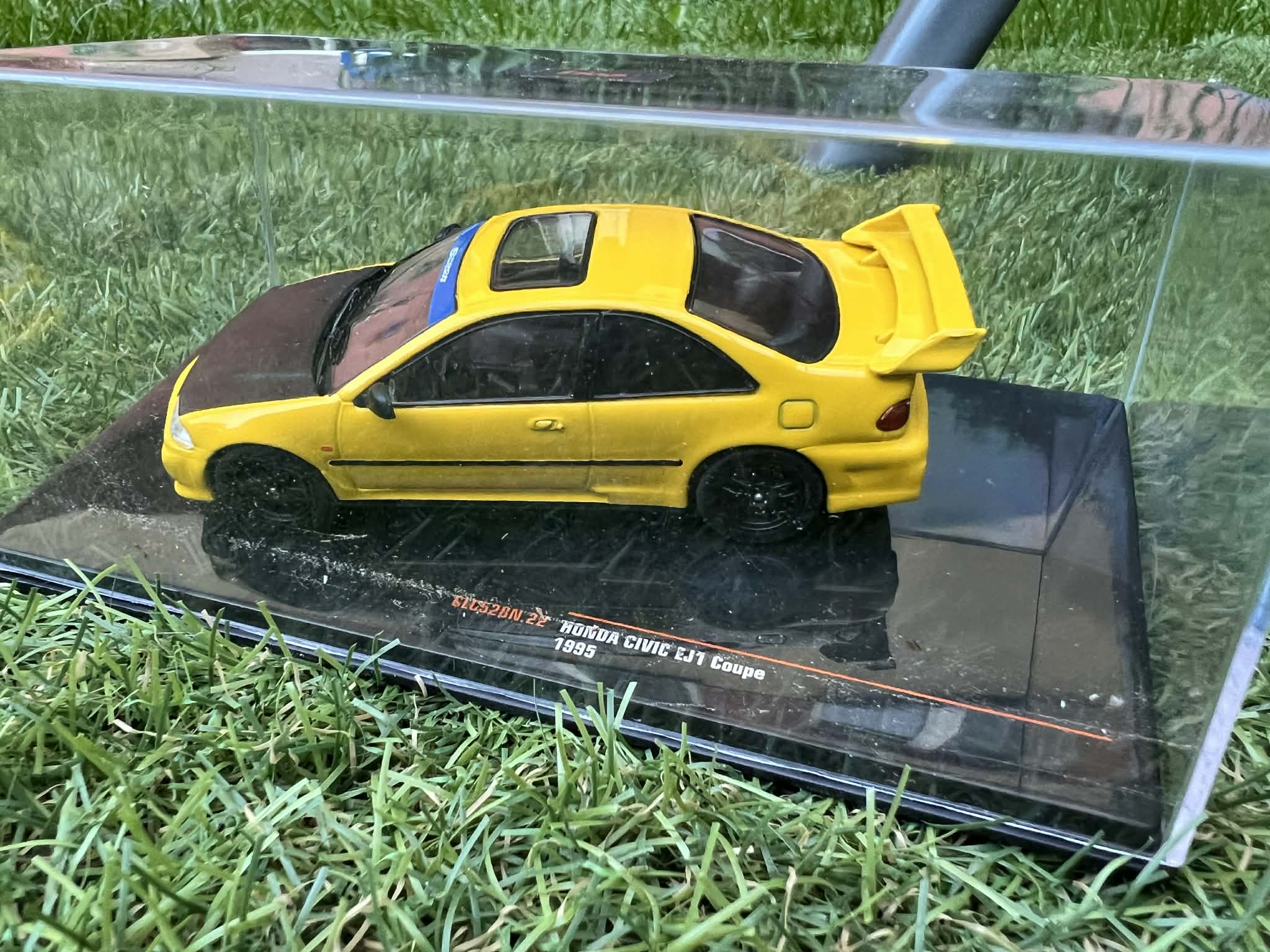 Honda Civic EJ1 (1:43) IXO - obrazek 6