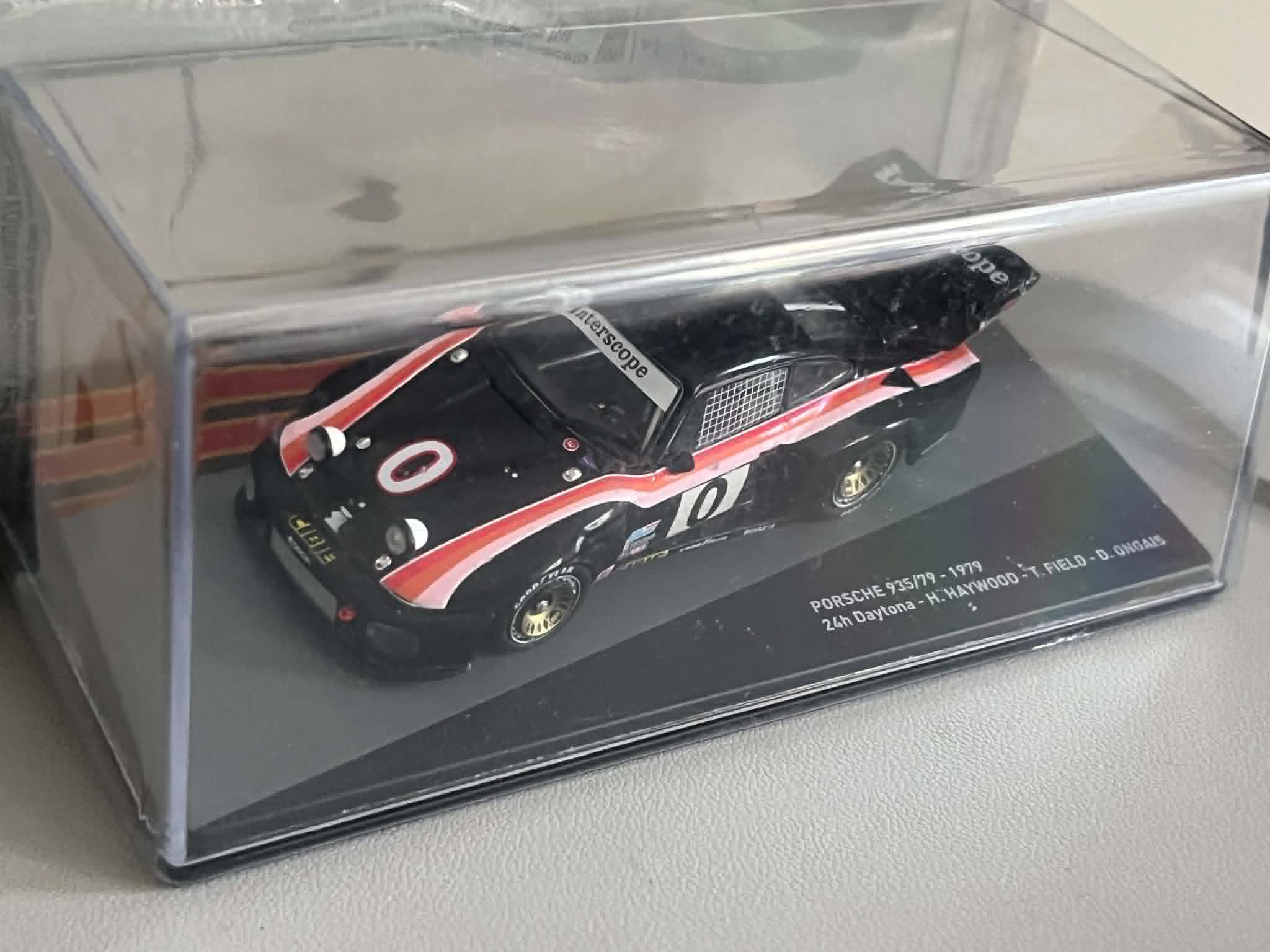 Porsche 935 (1:43) DeAgostini - obrazek 2