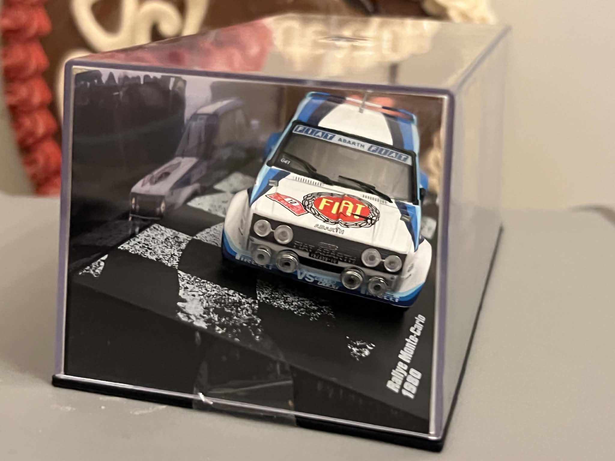 Fiat 131 Abarth (1:43) DeAgostini Auta Rajdowe - obrazek 2
