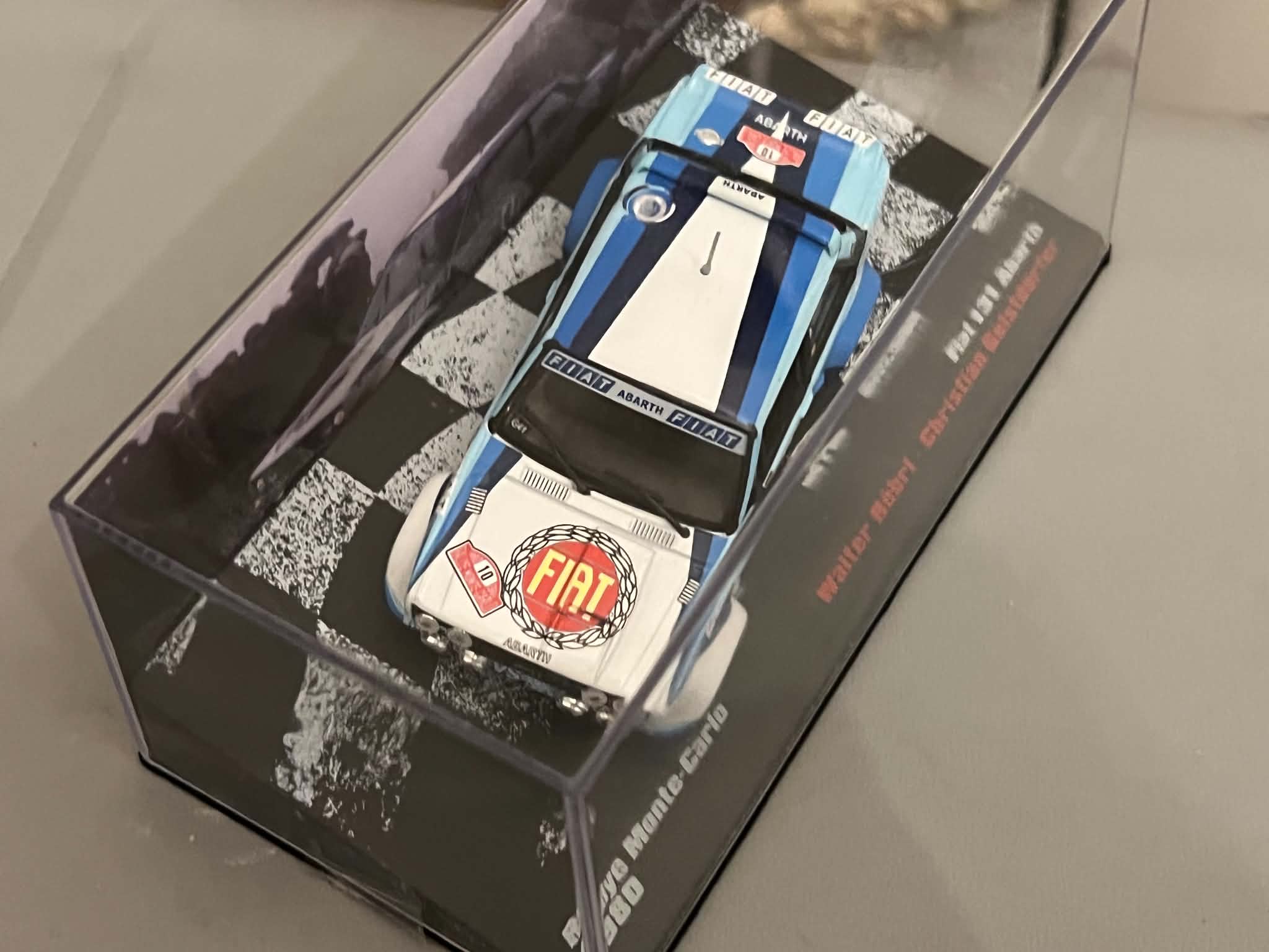 Fiat 131 Abarth (1:43) DeAgostini Auta Rajdowe - obrazek 3