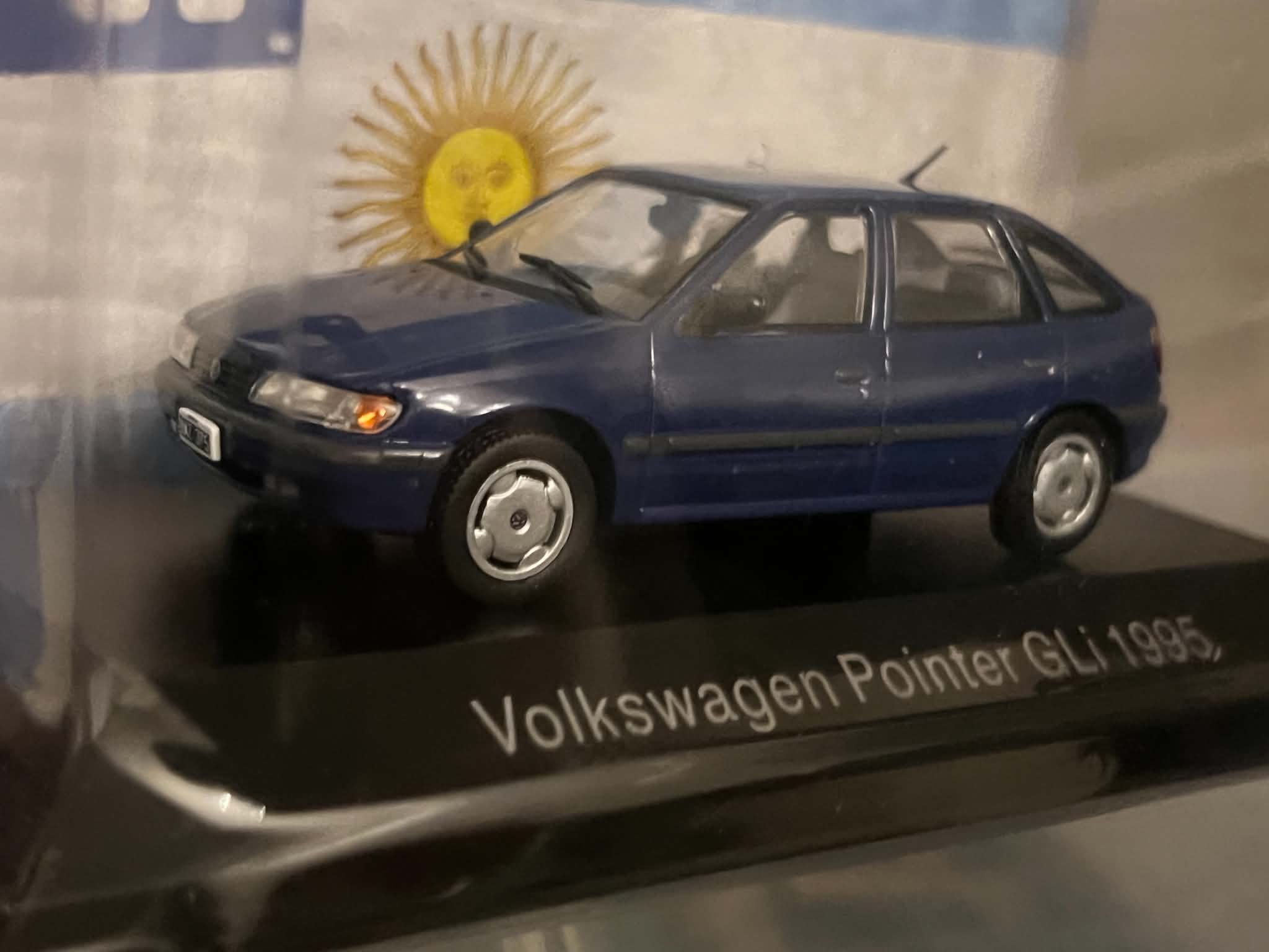 Volkswagen Pointer GLi (1:43) DeAgostini - obrazek 3