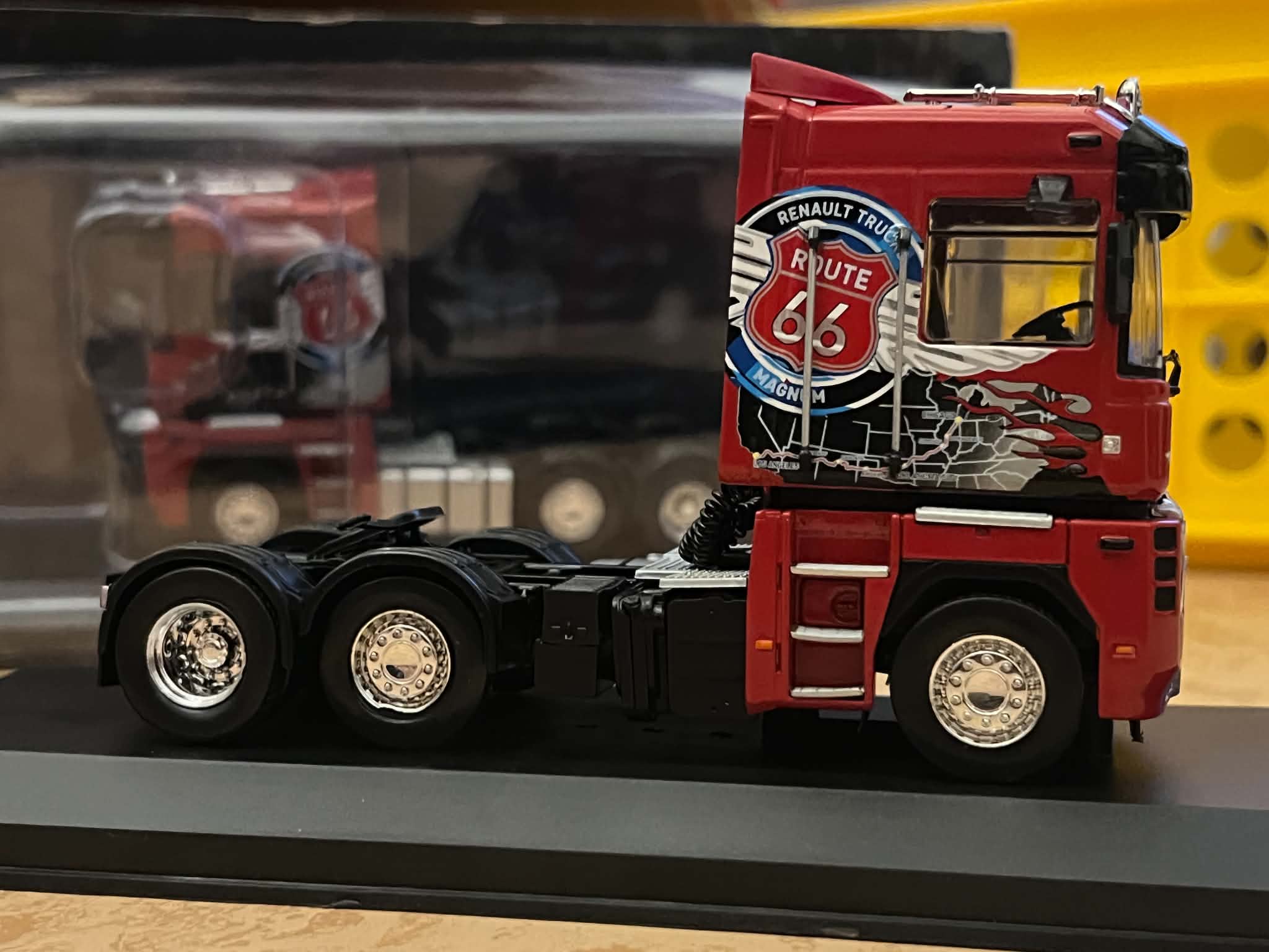 Renault AE Magnum 2005 (1:43) Hachette Truck Tuning - obrazek 4