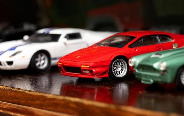 diecast-czy-zywica-czym-roznia-sie-te-materialy