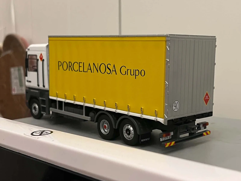 Renault Magnum (1:43) - obrazek 4