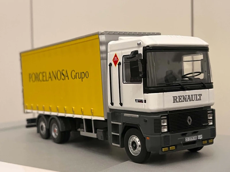 Renault Magnum (1:43)
