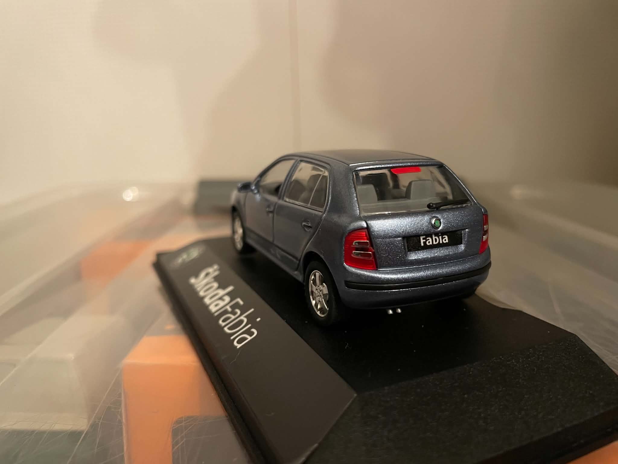 Skoda Fabia (1:43) Kaden - obrazek 3