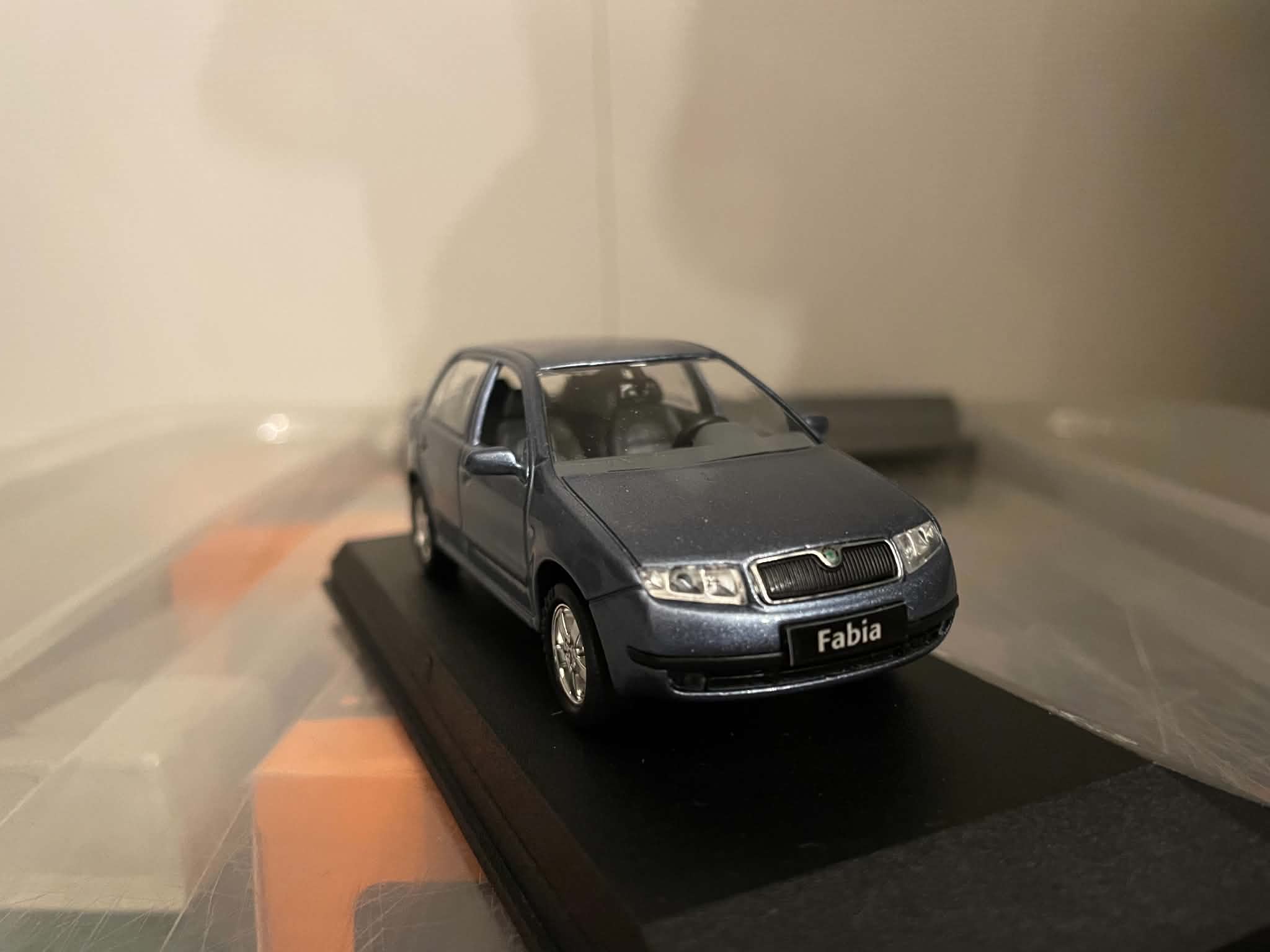 Skoda Fabia (1:43) Kaden - obrazek 6