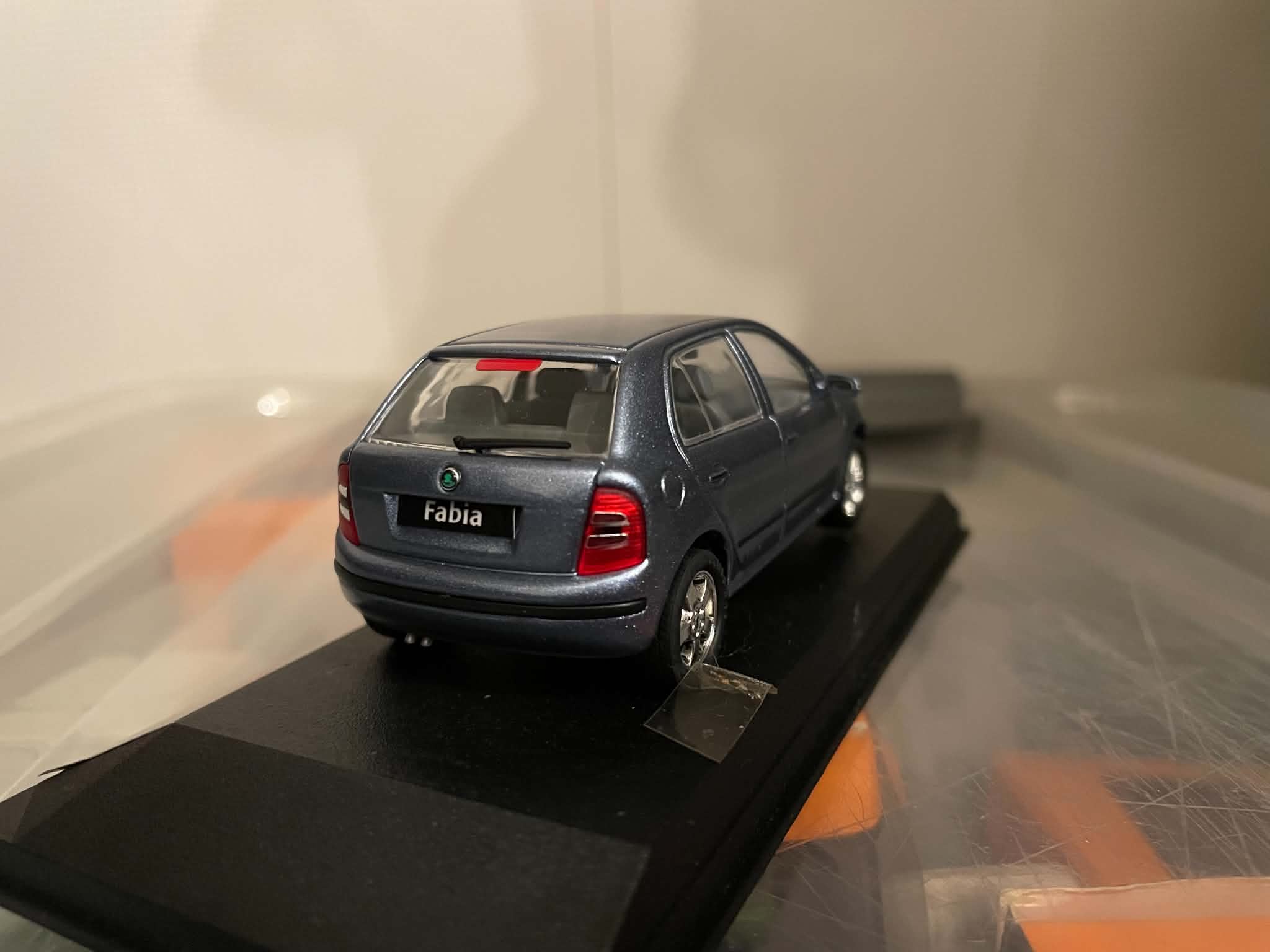 Skoda Fabia (1:43) Kaden - obrazek 4