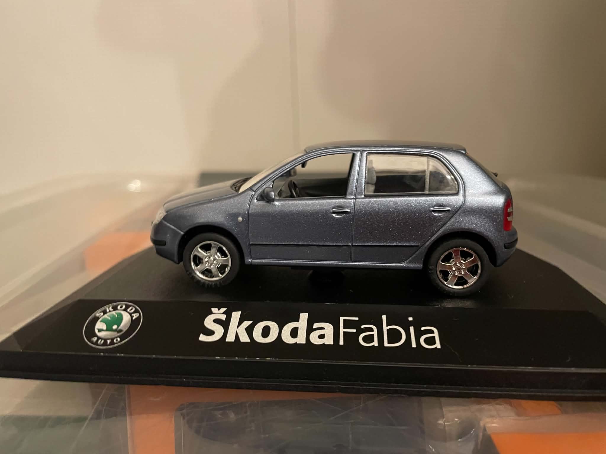 Skoda Fabia (1:43) Kaden - obrazek 2